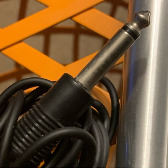 2 Vintage RARE Numark UD 9500 Dynamic Microphone Japan - Picture 5 of 8